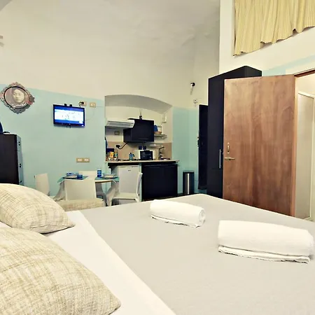 Appartamento Campo De Fiori Romantic Studio *